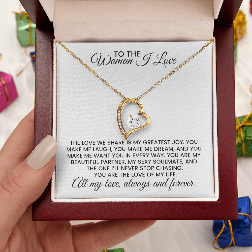 Woman I Love Christmas, Anniversary, Birthday For Wife, Girlfriend, Soulmate - Forever Love Gold Pendant Necklace With Heartfelt Message Card