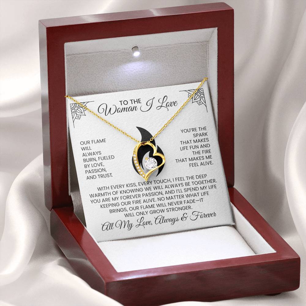 To The Hot Woman I Love Anniversary, Christmas, Birthday Gift - Forever Love Pendant Necklace With Message Card