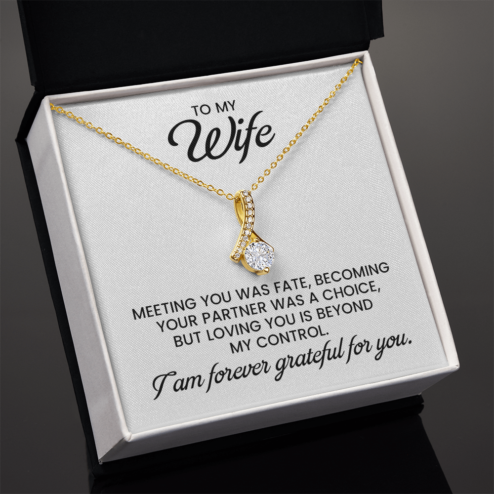To My Wife Christmas, Anniversary, Birthday, Special Occasion Gift - Alluring Beauty Gold Pendant Necklace With Heartfelt Message Card