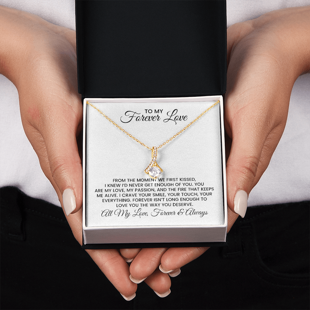 Wife, Girlfriend, Soulmate Gift For Christmas, Anniversary, Birthday - Alluring Beauty Gold Pendant Necklace With Heartfelt Message Card