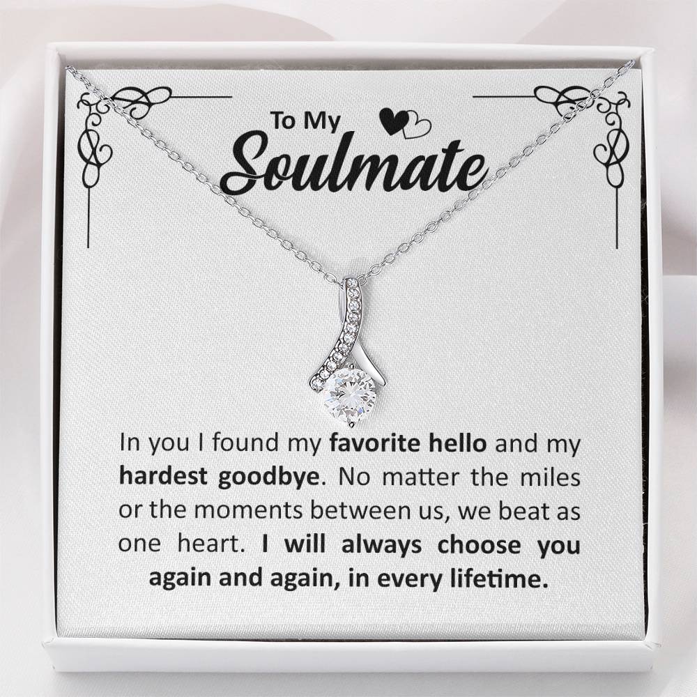To My Soulmate - Anniversary, Birthday, Christmas Alluring Beauty Gold Pendant Necklace With Heartfelt Message Card