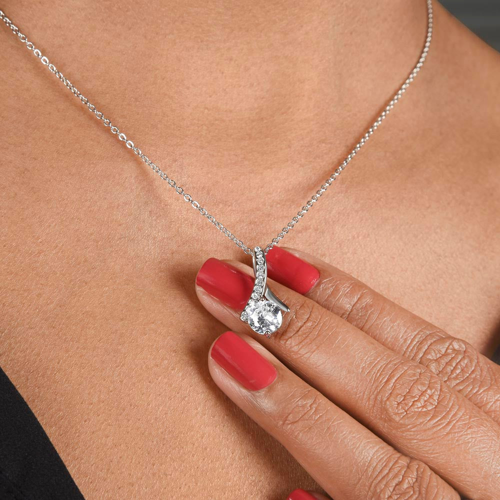 To My Wife - Anniversary, Birthday, Christmas Gift Alluring Beauty Gold Necklace With Heartfelt Message Card