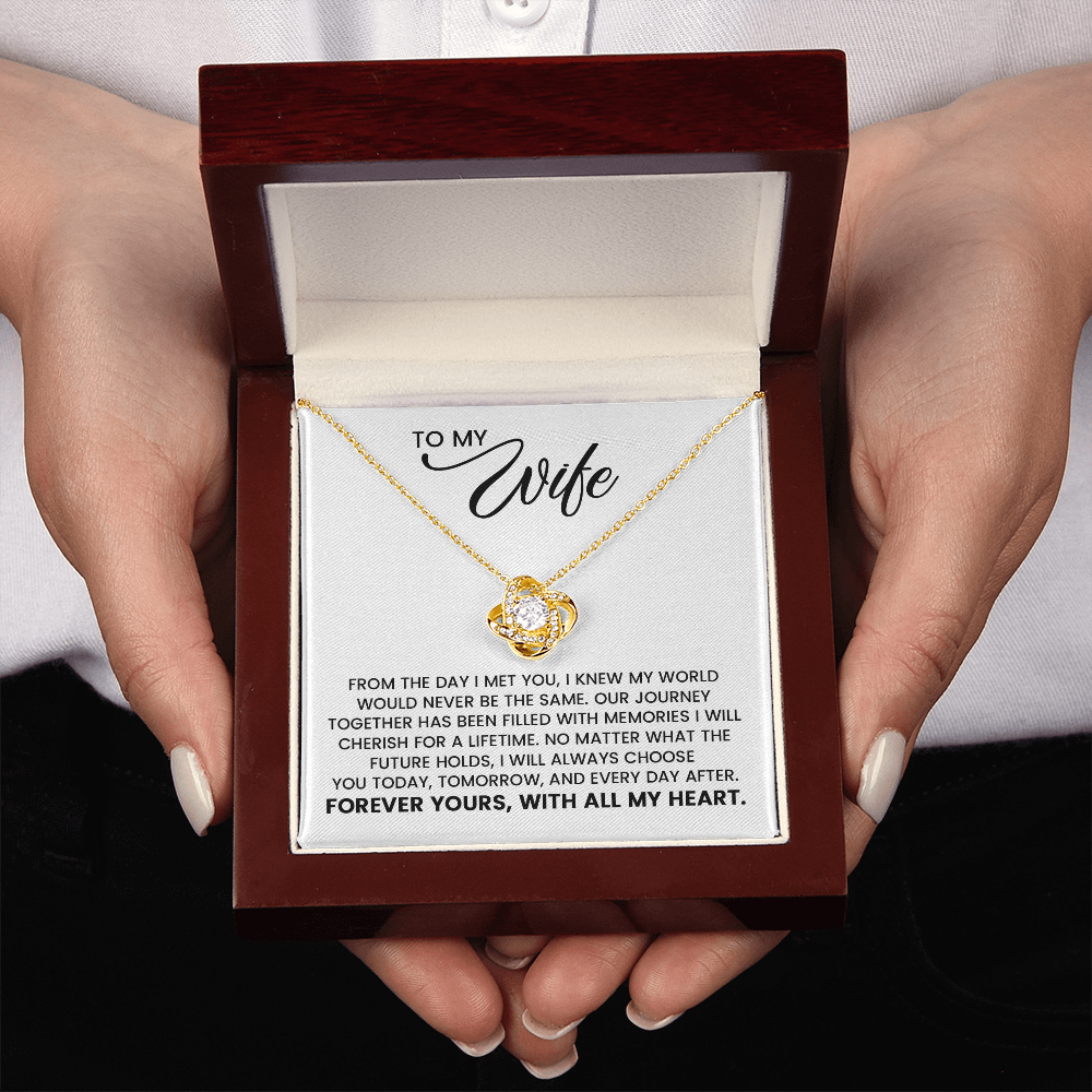 To My Wife - Christmas, Anniversary, Birthday Gift, Love Knot Gold Pendant Necklace With Heartfelt Message Card