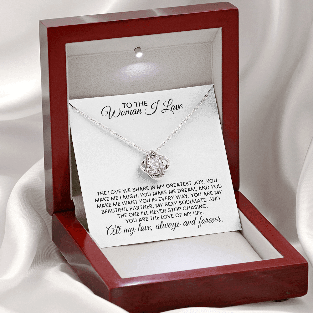 Woman I Love Christmas, Anniversary, Birthday Gift For Wife, Girlfriend, Soulmate - Love Knot Gold Pendant Necklace With Heartfelt Message Card