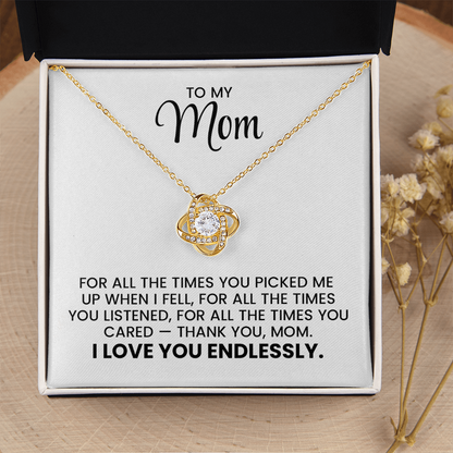To My Mom - Christmas, Birthday, Mother's Day Gold Pendant Love Knot Necklace Gift  With Heartfelt Message Card