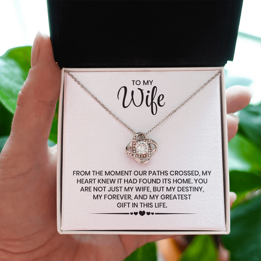 To My Wife Gift  For Christmas, Anniversary, Birthday - Love Knot Gold Pendant Necklace  With Heartfelt Message Card